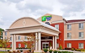 Holiday Inn Express Hotel & Suites Dickson By Ihg